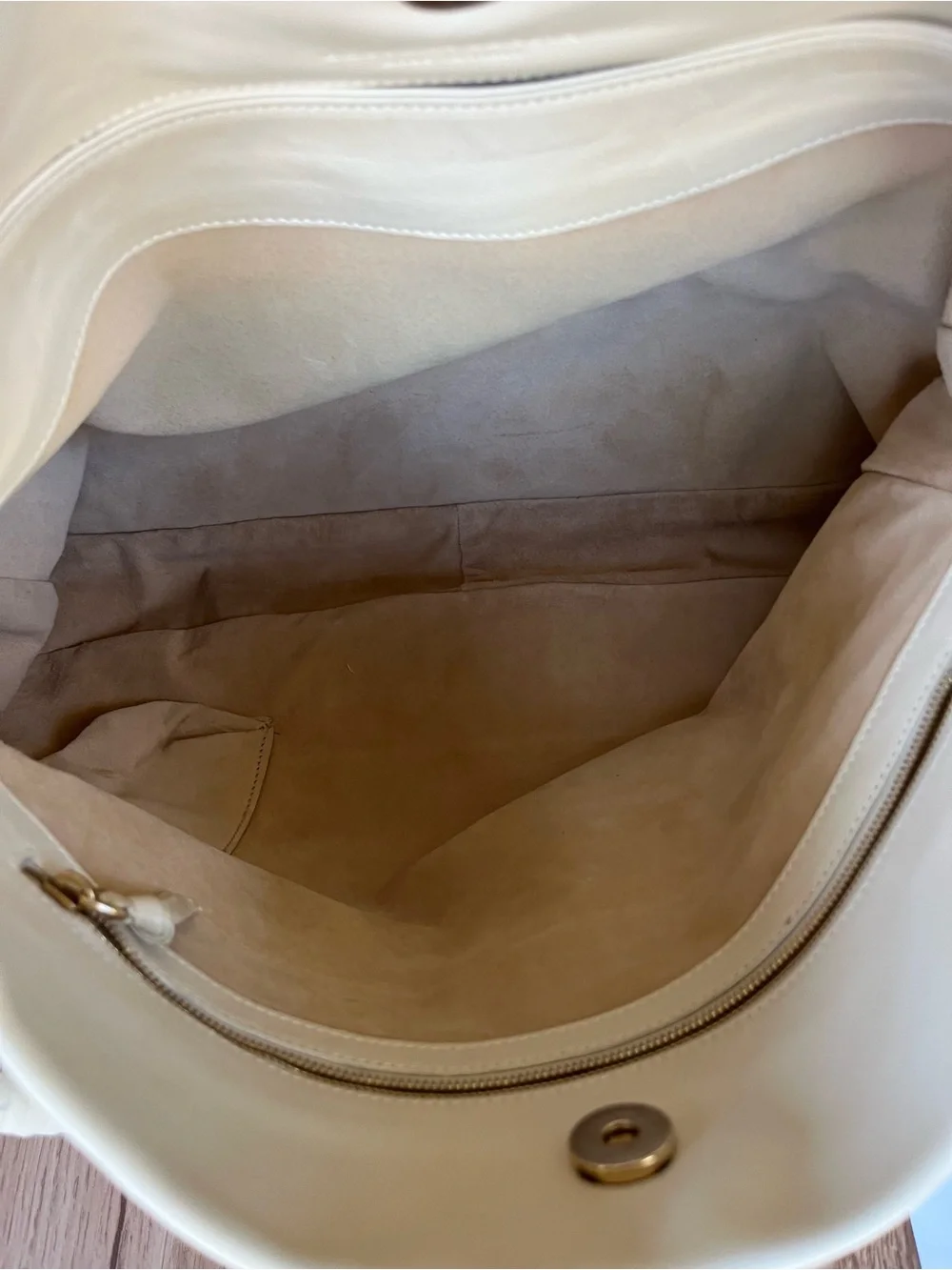 Bottega Veneta Cervo Intrecciato Large Hobo 173187 Pergamena Authenticated